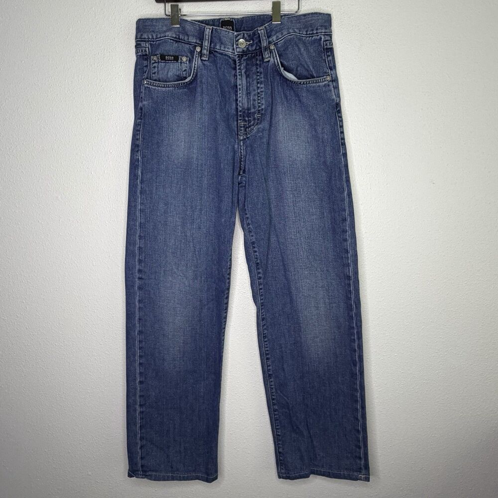 BOSS Hugo Boss Men's Straight Leg Jeans Medium Wash Blue Denim Size 32
